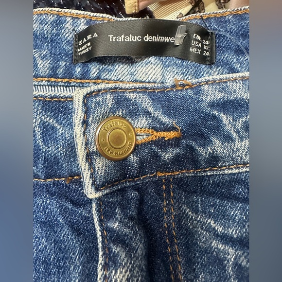 Zara Trafaluc Jeans Shorts Women’s Size 2 Blue Washed Distressed Cropped Holes - Picture 7 of 8